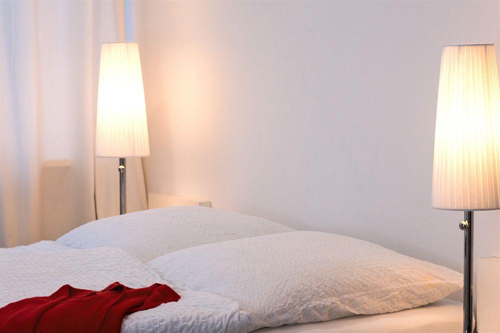 Business Hostel Wiesbaden One Extérieur photo